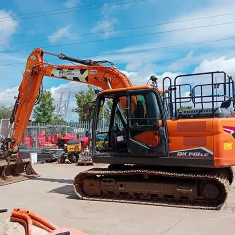 14T Excavator Doosan DX140LC 2022