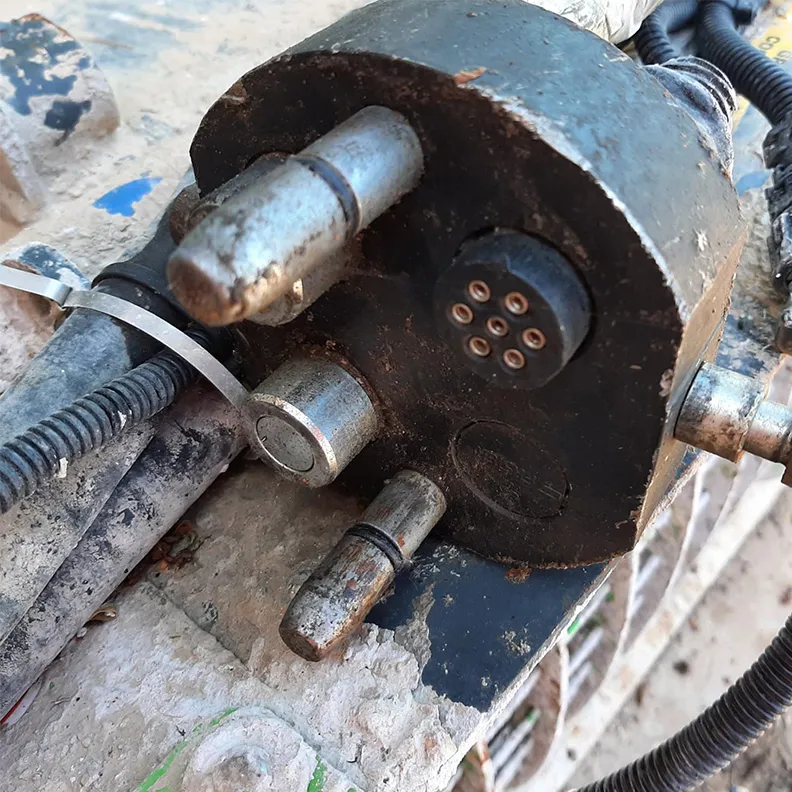 1.5m Mixing Bucket Attachment Avant A37241 2024