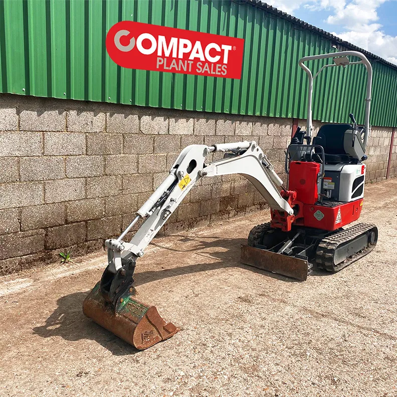 1T Excavator Takeuchi TB210 2018