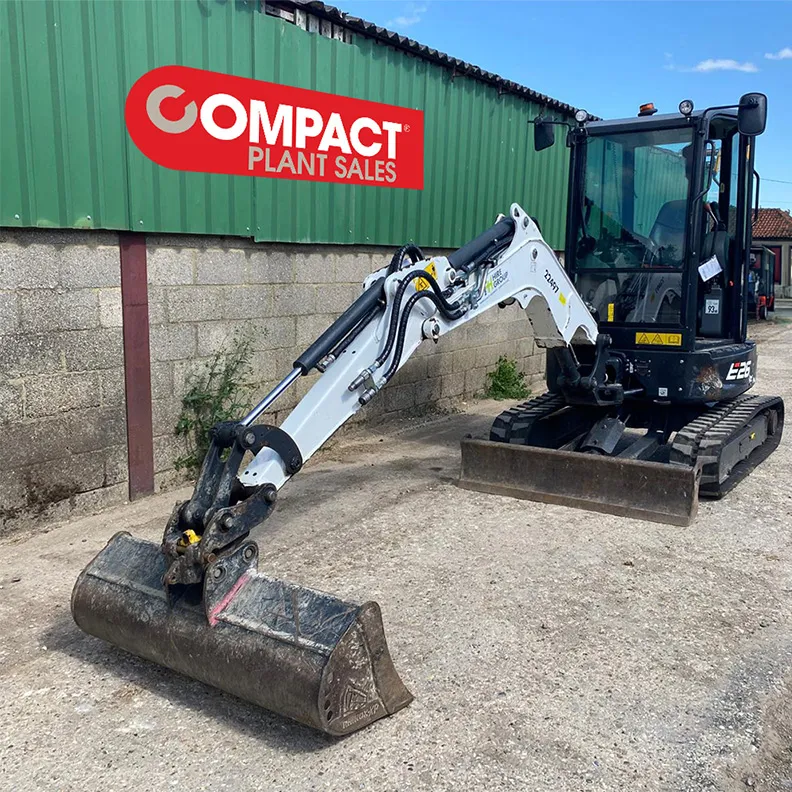 3T Excavator Bobcat E26 2022