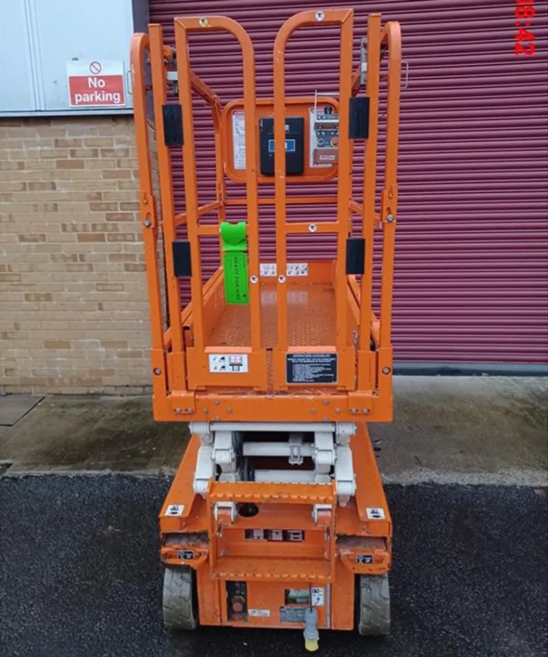 6m Scissor Lift Snorkel 3219 2021