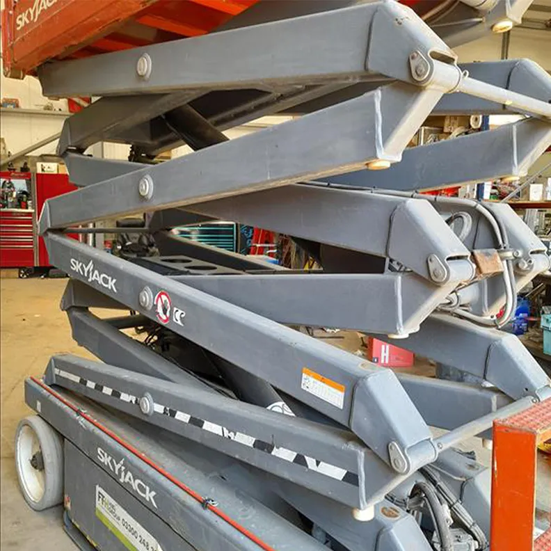 8m Scissor Lift Skyjack SJ3226 2018