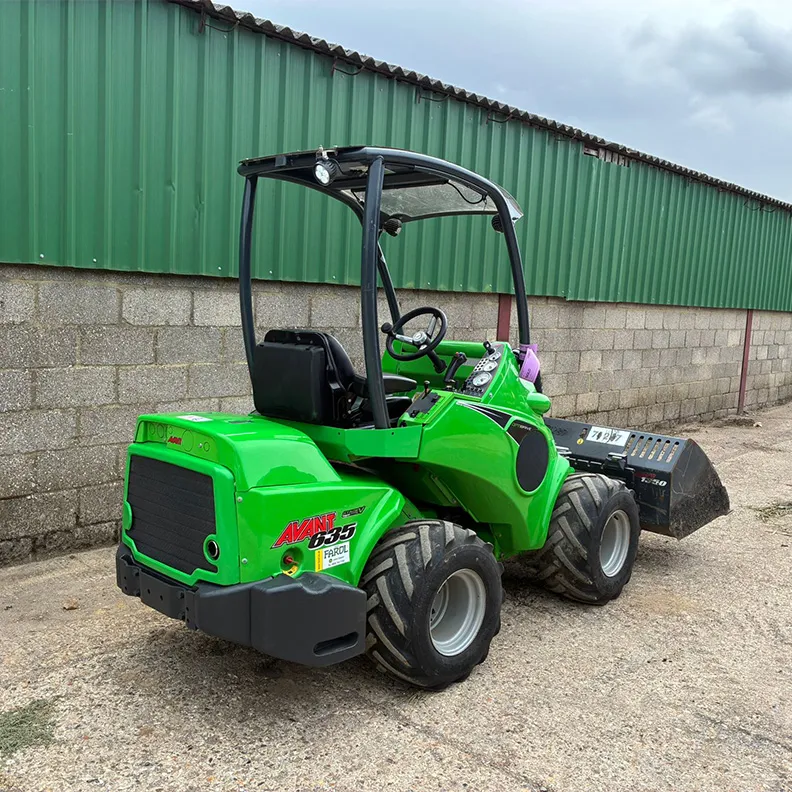 Multi Loader Avant 635 2021 - Compact Plant Sales