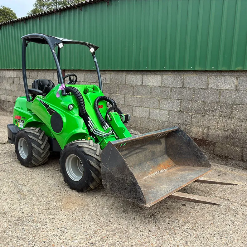 Multi Loader Avant 635 2021 - Compact Plant Sales