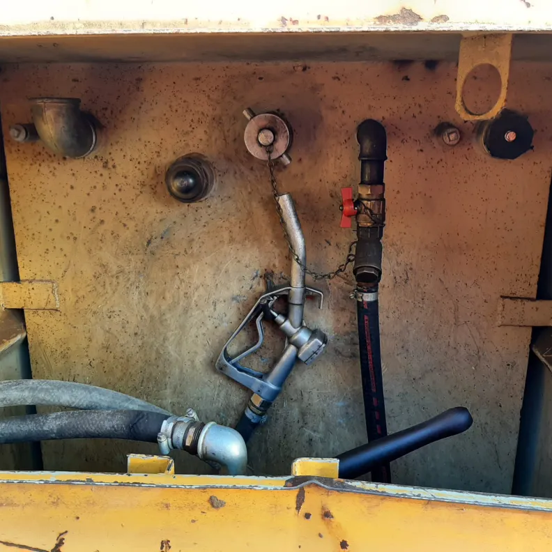 Bunded Static Fuel Bowser 1100 ltr c/w manual pump